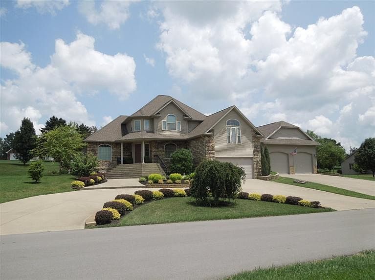 1st image of 88 Logan Creek Dr