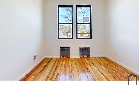 5th image of 38 Grandview Ave #1
