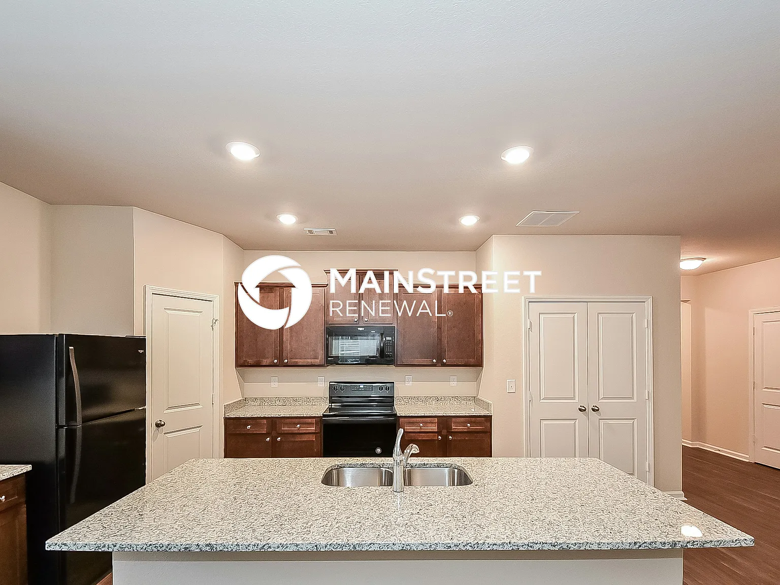 222 Augusta Woods Dr — Photo 4