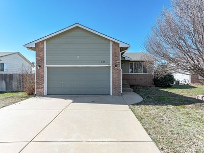 2129 S Upland Hills St, Wichita, KS, 67235