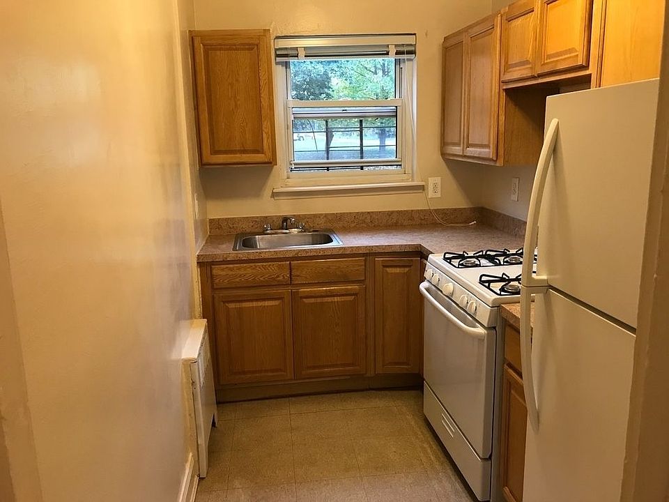1st image of 150-40 71st Ave #72A