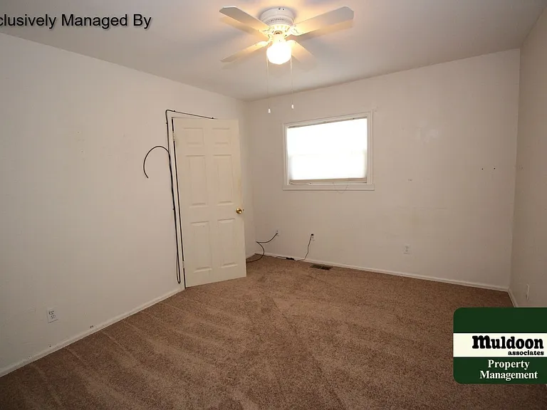 7380 Maine Ln — Photo 4