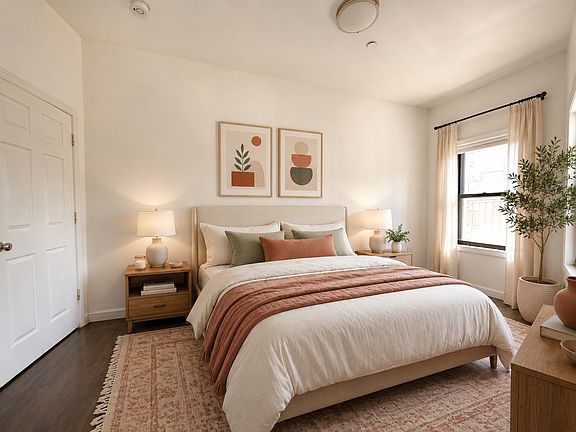 2nd image of 1081 Fulton St #3B