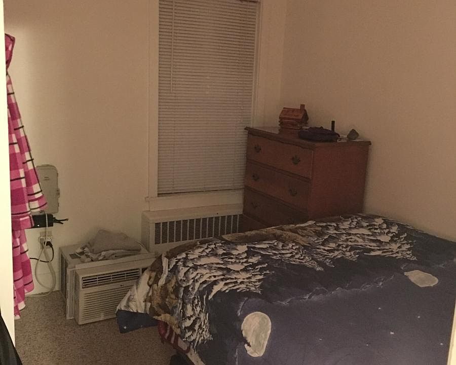 2nd image of 820 Boston Neck Rd Unit 2