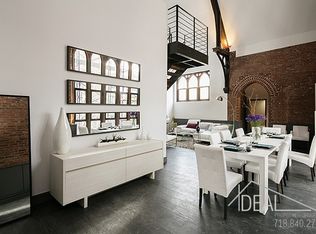 212 Adelphi St #2, Brooklyn, NY 11205