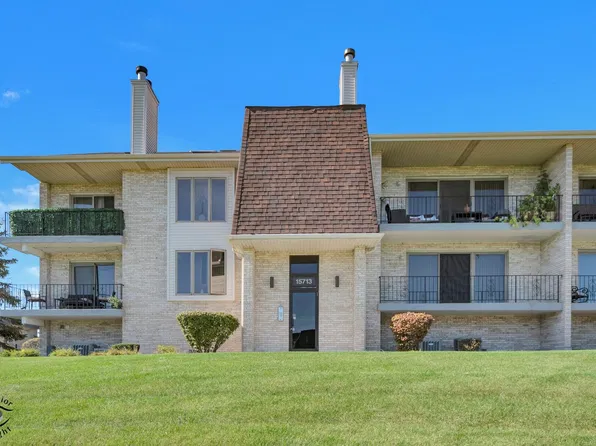 15713 Lake Hills Ct Unit 1N, Orland Park, IL 60462