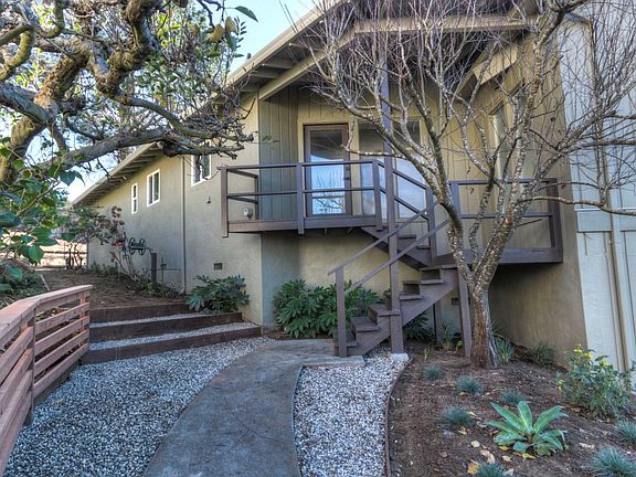 2nd image of 2510 Huntington Dr