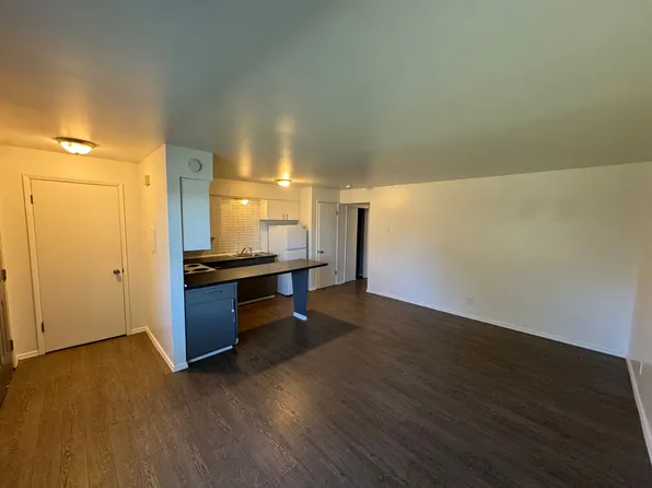 725 E Indiana Apartments near Gonzaga University!, 725 E Indiana Ave #2, Spokane, WA 99207