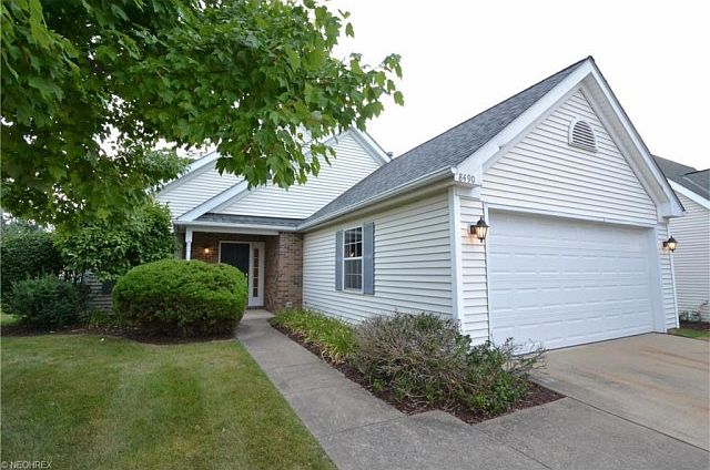 1st image of 8490 Waterside Dr