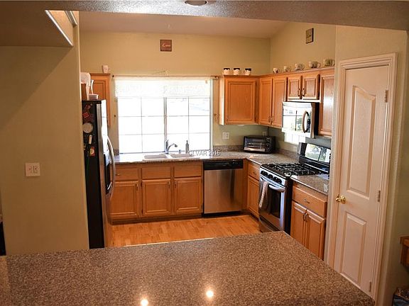 5th image of 7837 Autumn Gate Ave