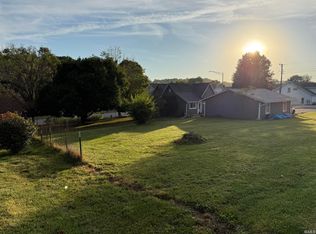 909 W Temperance St #24, Ellettsville, IN 47429