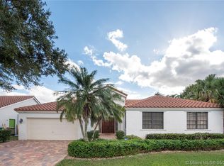 9262 Southern Orchard Rd N, Davie, FL 33328