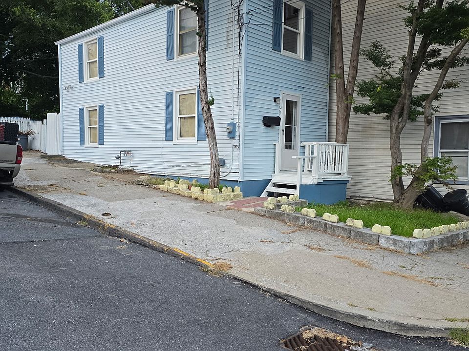 1st image of 49 N 7th St