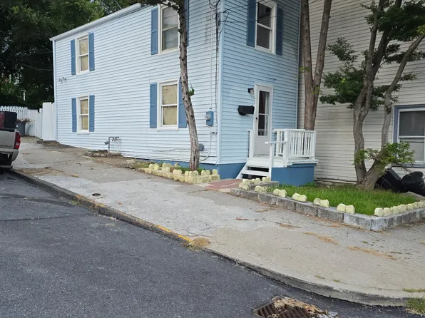 49 N 7th St, Easton, PA 18042