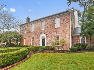 8327 Cypress Lake Dr, Baton Rouge, LA 70809