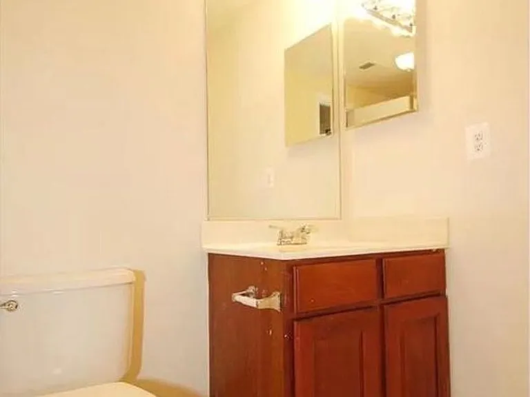 3351 Canton Ct — Photo 9