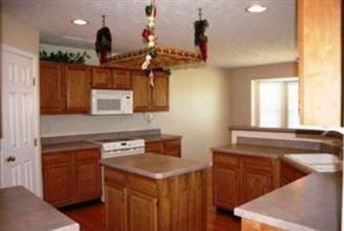 5th image of 5589 Echo Springs Dr