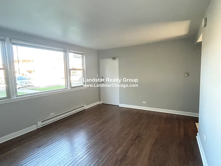 7628 N Milwaukee Ave #1B — Photo 4