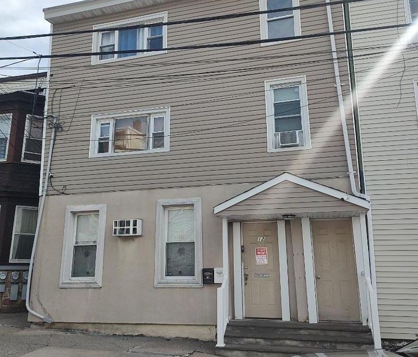 1st image of 12 Ward St
