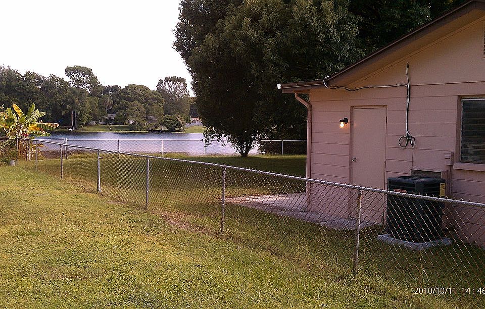 2nd image of 6728 Parkside Dr