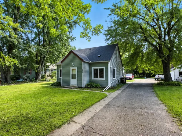 208 Westminster Ave NW, Watertown, MN 55388