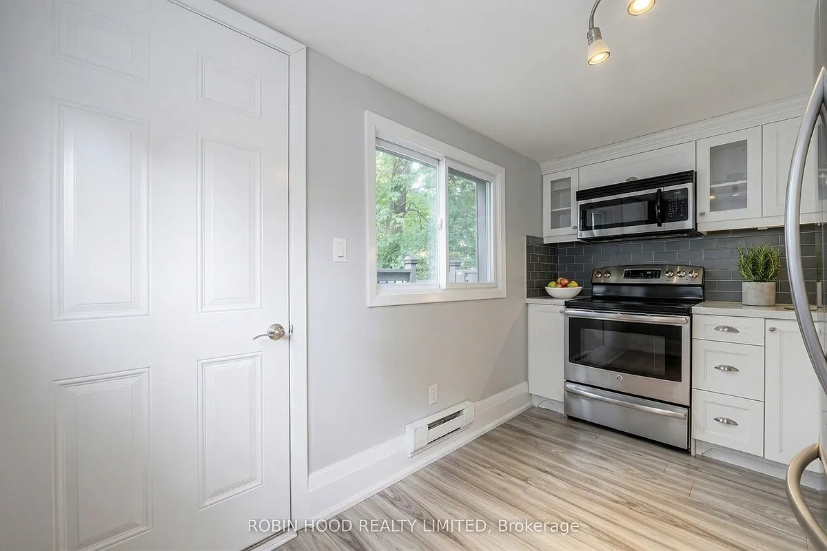 Building Photo - 271 Albany Ave #1