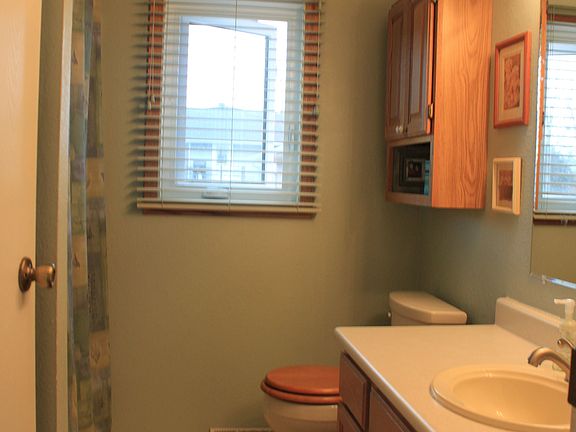 Upstairs Bath