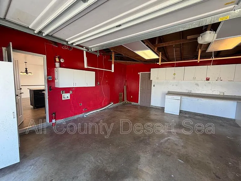 18527 San Antonio St — Photo 24