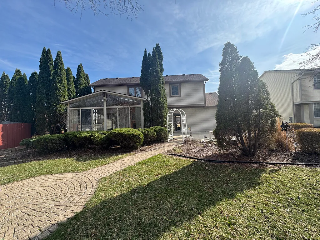 27674 Western Golf Dr — Photo 4