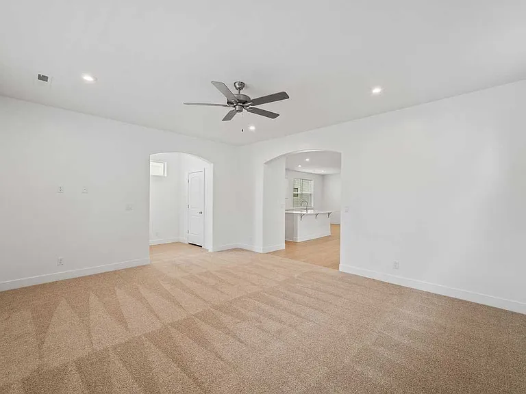 5651 S Garnet Dr — Photo 10
