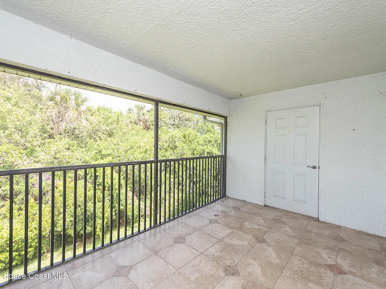 180 Portside Ave #201 — Photo 16