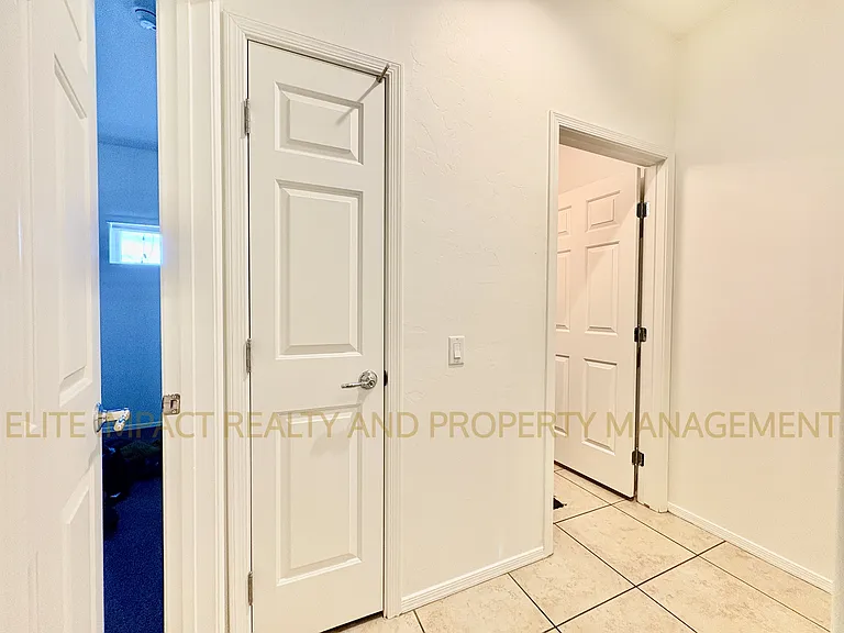 10728 E Sanctuary Ridge Ln — Photo 6