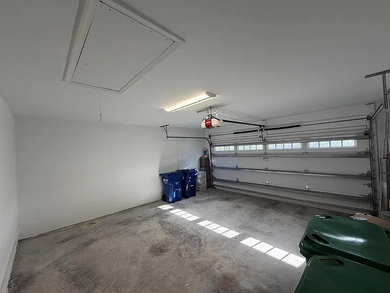 2325 NW 101st Way — Photo 18