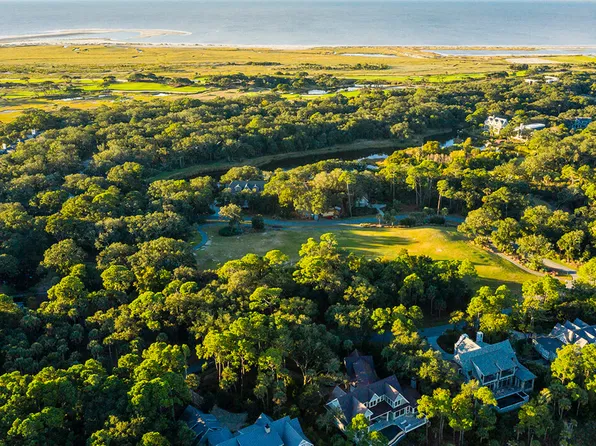 182 High Dunes Ln, Johns Island, SC 29455