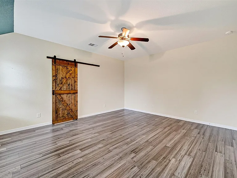 4631 Stolz Trl — Photo 35