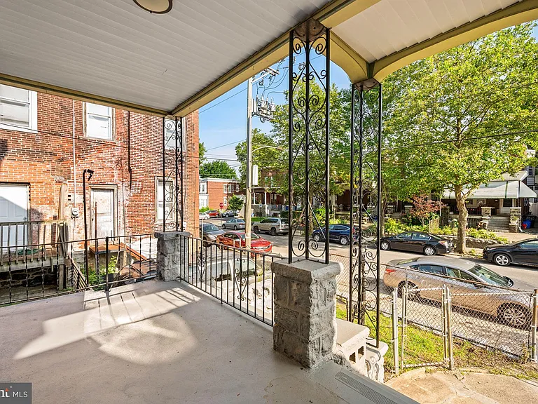 5011 Larchwood Ave — Photo 23