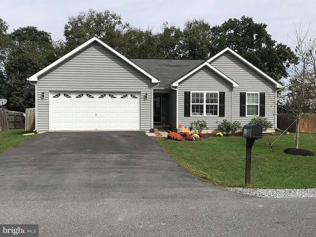 362 Marlowe Dr photo 1
