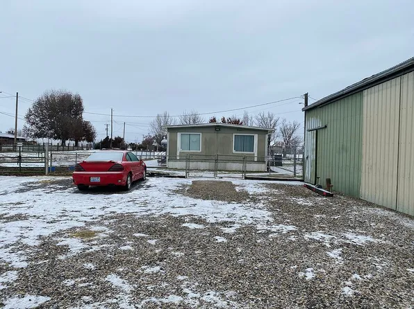5011 Sunnyside Mabton Rd, Mabton, WA 98935