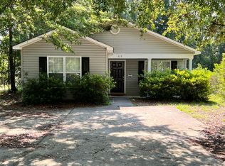 223 Charter Dr, Wilmington, NC 28403