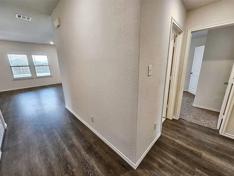 503 Cistern Way — Photo 9