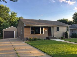 2104 1st Ave NE, Austin, MN 55912