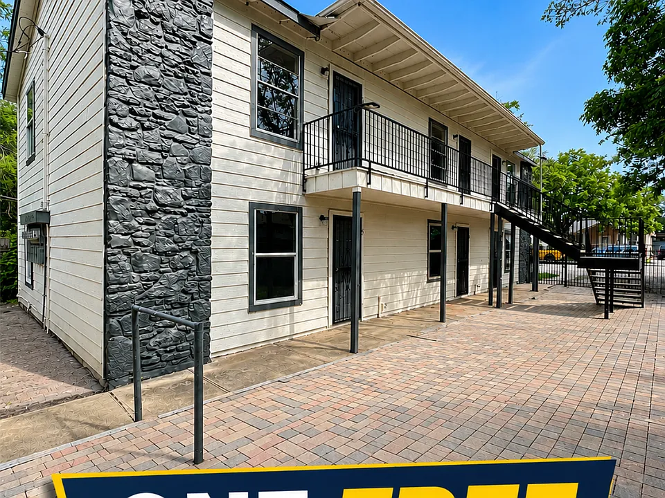 1723 W Mayfield Blvd #2
