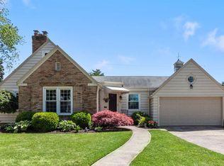 1824 Pemberton Dr, Fort Wayne, IN 46805
