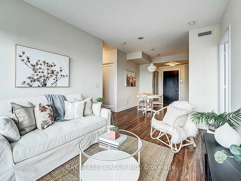 5 Sheppard Ave E #2622 — Photo 12
