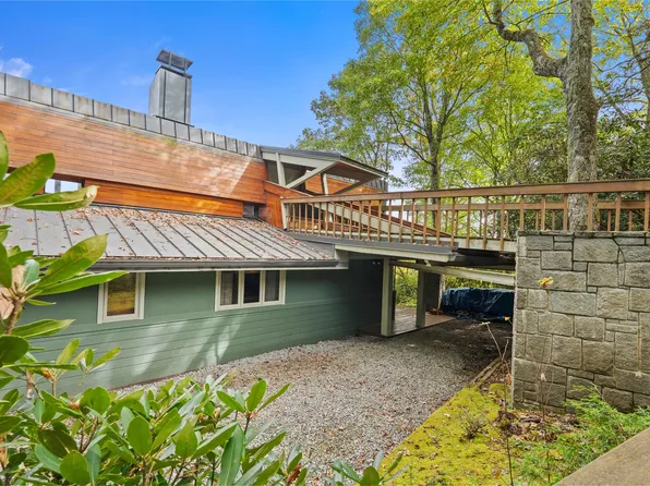 336 North Drive, Highlands, NC 28741