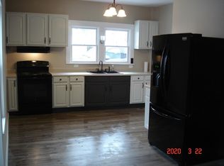 355 High St, Washington, MO 63090