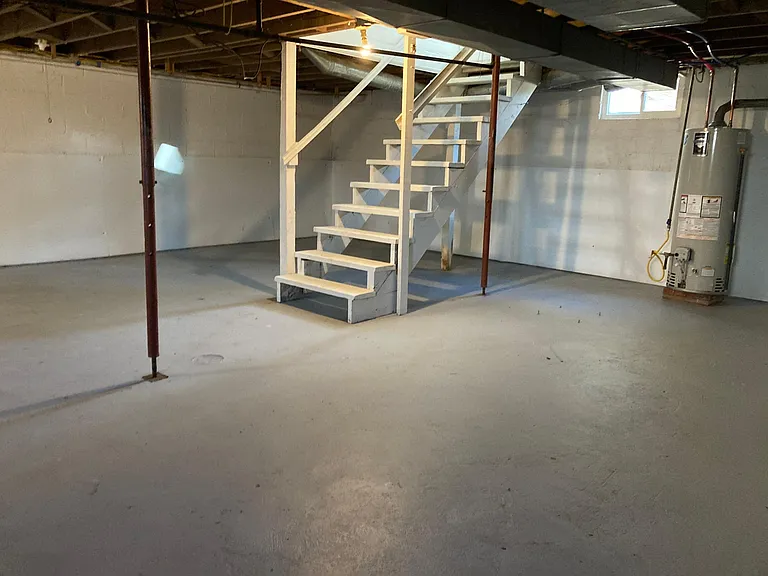 1119 Liberty Rd — Photo 24
