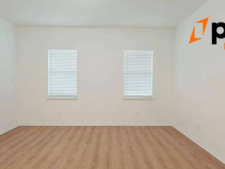 15387 Gilligan Ct — Photo 35