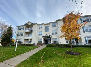 330 Saint Andrews Pl, Englishtown, NJ 07726