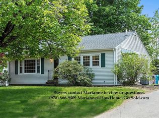 9 Rainbow Ave, Chelmsford, MA 01824